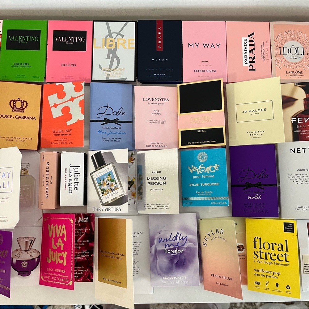 Lot of 10 High End Designer Samples Random Samples New (No Duplicates)